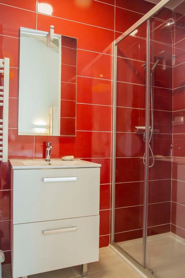 Une Chambre A L'Economat Burdeos Exterior foto
