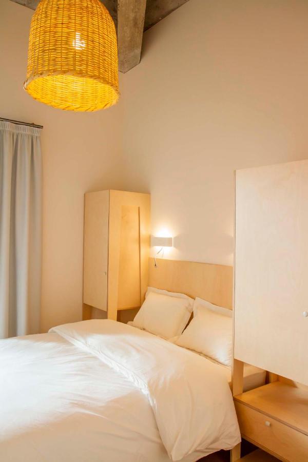 Une Chambre A L'Economat Burdeos Exterior foto
