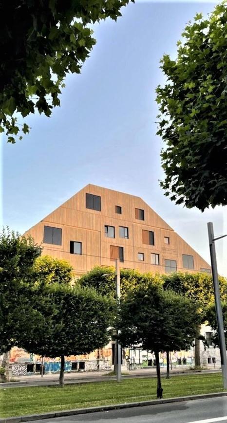 Une Chambre A L'Economat Burdeos Exterior foto